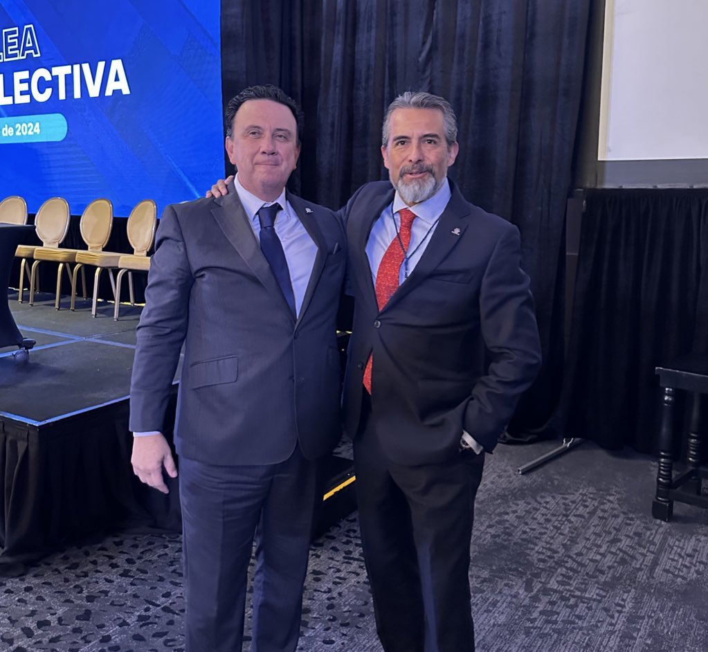 RubenFurlongM's tweet photo. Hoy la @Coparmex nacional ha elegido como presidente a mi querido amigo @jsierraalvarez, exitoso empresario, valiente defensor de la libre empresa y el bien común, pero siempre mejor ser humano.
#Somos una sola Coparmex y ahora vamos por un solo México”
#SerCoparmex #AsambleaNacional2024 #UnaSolaCoparmex