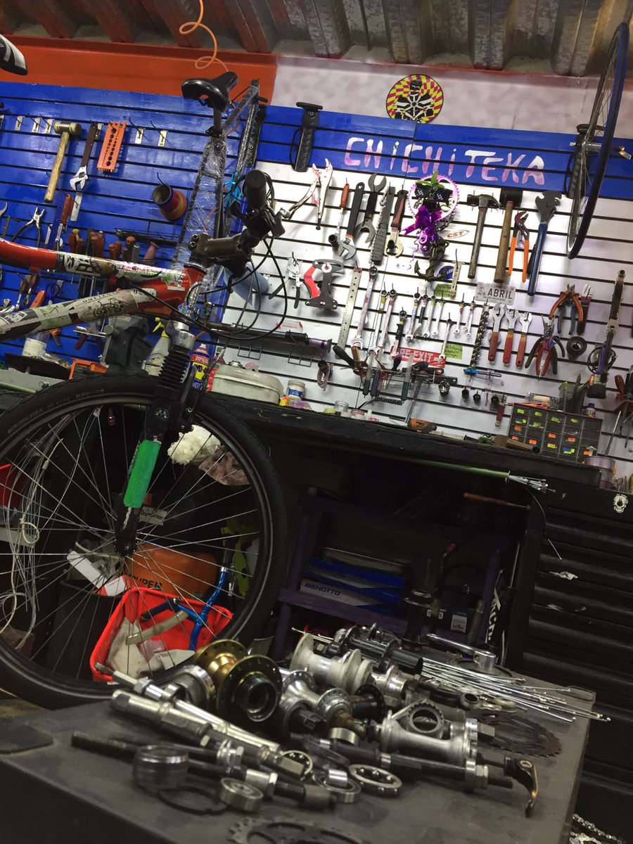 No termines el año sin aprender algo nuevo! CURSO MECÁNICA BÁSICA-de Emergencia 🔧🚲🚨 
No te quedes en el camino!  
+INFO: 5583488170 y dentro del evento 👇 facebook.com/share/66tjCqCH…

Me ayudan a difundir 🙏 <a href="/MayaEnBici/">Maya en Bici</a> <a href="/BicitlanRadio/">Bicitlán Radio</a> <a href="/BicireporteraDF/">Bicireportera CDMX</a> ?