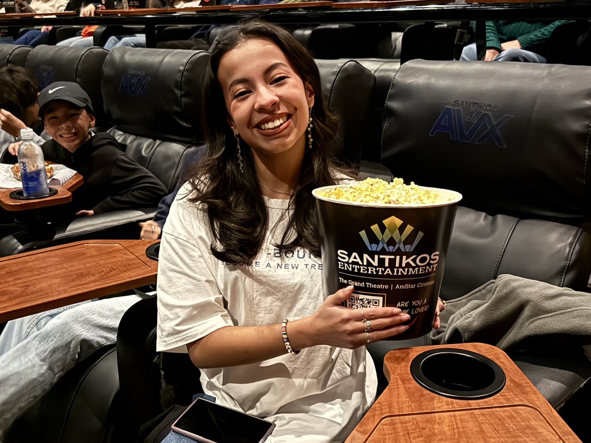 MrsSab_SS's tweet photo. Another one for the books… thank you to @UTSAFilm  for giving students the opportunity to showcase their work on the big screen @ Palladium. I’m so proud of my students that showed their films. @NISDComArts @THSHighsteppers #futurefilmmakers https://t.co/IPW5QKE1j1