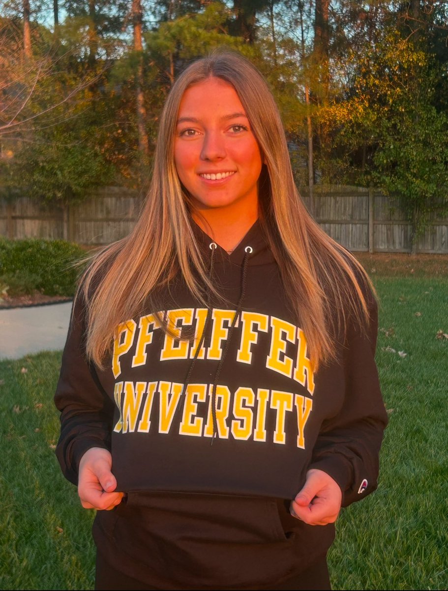 Gracyn Hawk tweet media