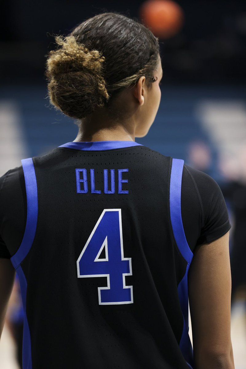 KentuckyWBB's tweet photo. 🖤
@Lexi_blue5 https://t.co/hbIvZlU7QX