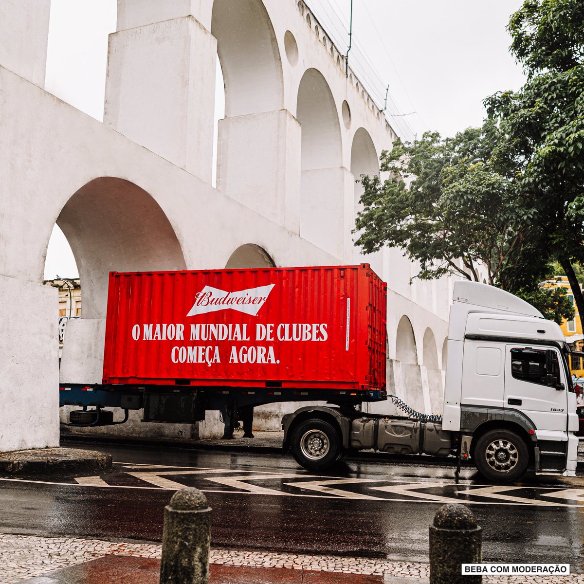 A cerveja oficial do Mundial de Clubes da FIFA 2025™️ mandou avisar: começou. 

#FIFAWC #TakeItTotheWorld <a href="/FIFAWorldCup/">FIFA World Cup</a> #BudNoMundial #BebaComModeração