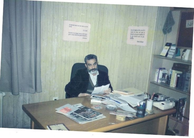 Karanlık sözler yazıyorum hayatım hakkında
Aşklarım, inançlarım işgal altındadır…