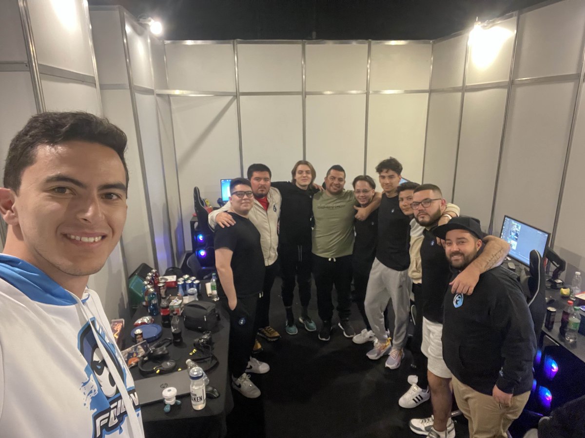fusionfsgg's tweet photo. Siempre es favorable mirar atrás y recordar de donde venimos, los obstáculos que hemos superado y proyectarnos hacia el futuro 🚀 

#4yearsFeelingTheFusion https://t.co/8QGdOysv86