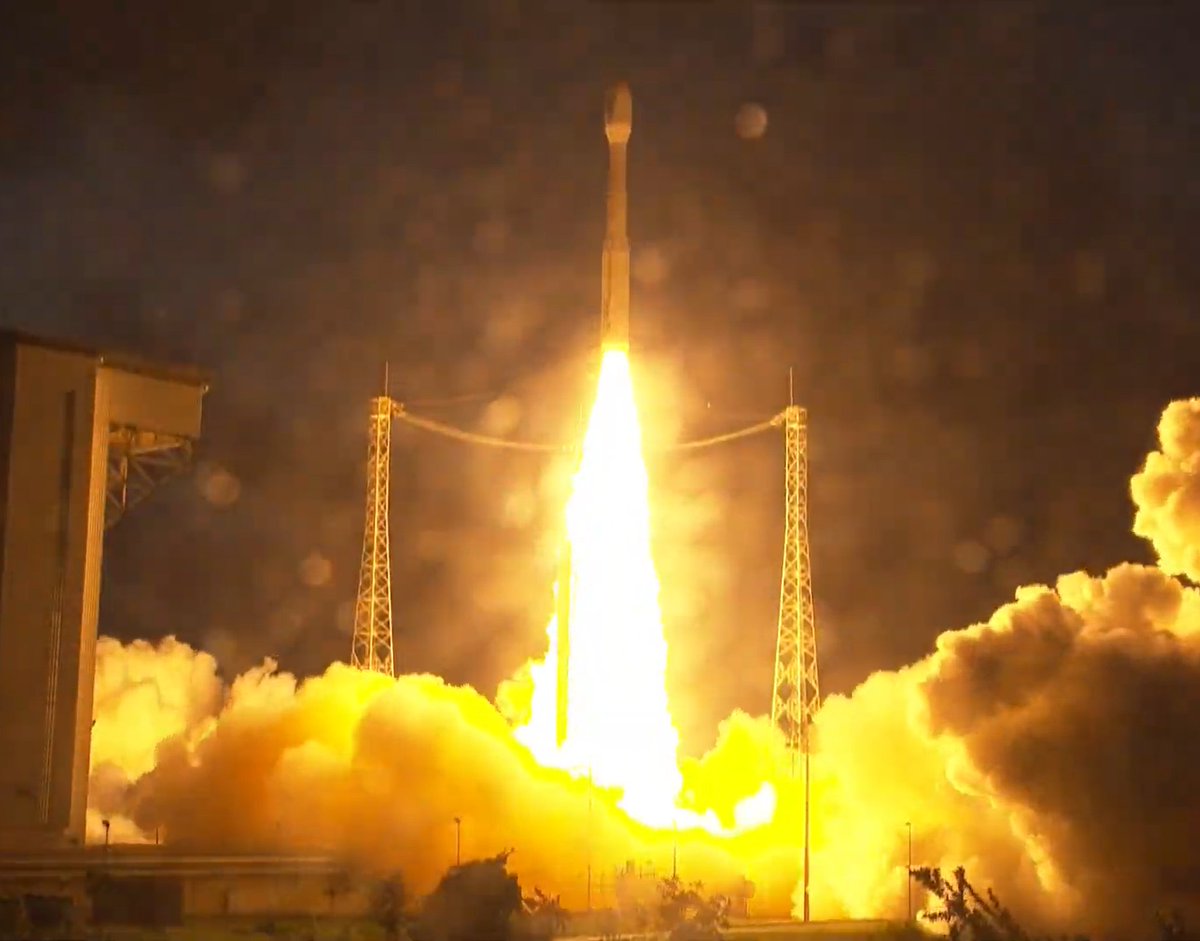 LIFTOFF of <a href="/CopernicusEU/">Copernicus EU</a> #Sentinel1 C on Vega-C's return to flight from Europe's Spaceport in French Guiana on 5 December 2024!