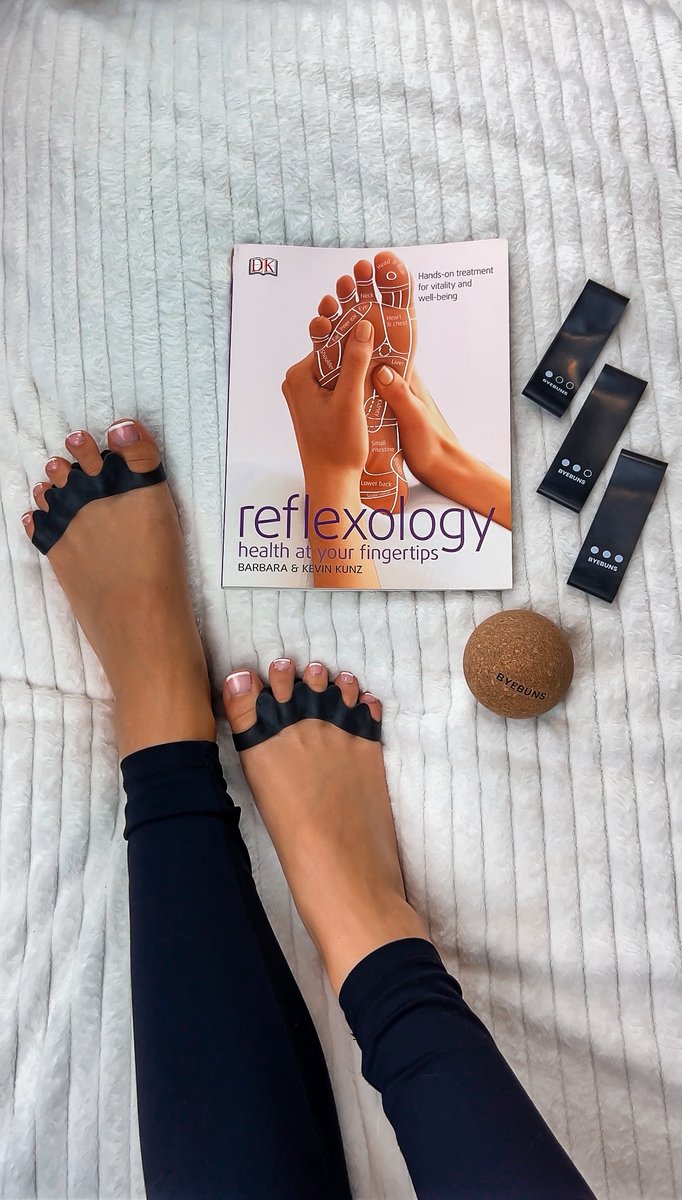 marissac_ugc's tweet image. UGC Example: Wellness Niche👣
⭐️Client ordered: 1 video, 5 photos
🌟What I delivered: 
1 scripted video (+ 5 hooks)
1 organic video
10+ photos
I've worked w this client before & value our partnership + foot health is important, so I love them! ◡̈ 
#ugcexample #UGCcreator