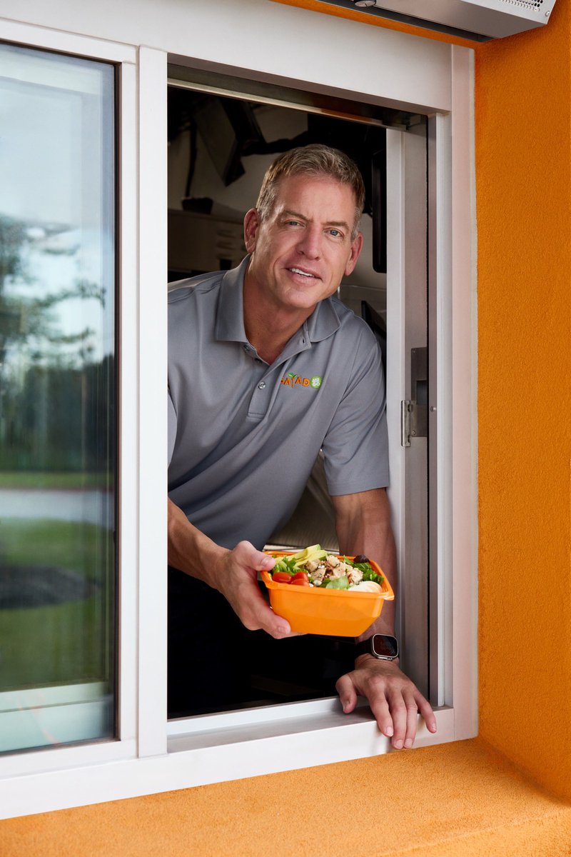 Big fan of great food at a great price! That’s why I’m proud to team up with @SaladandGo. They’re redefining fast-food and bringing affordable meals to the drive-thru to fuel you and your team, no matter what the day brings. Check them out today!