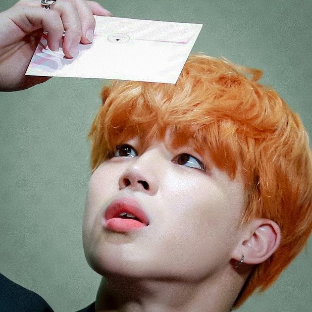 Jimin eyes🪞ᴹᵘˢᵉ (@hourlyjimineyes) on Twitter photo 