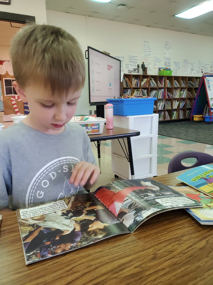 SaraShevchuk's tweet image. Truman participated in DEAR this afternoon! #SPSreadtosucceed