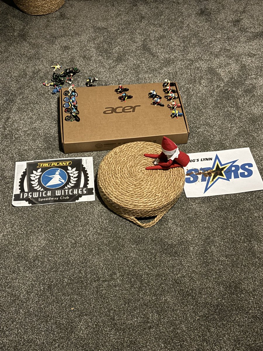 Ritchie Hawkins tweet media