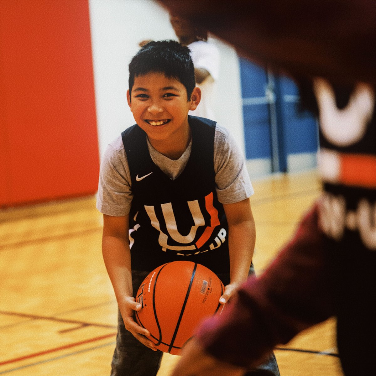 LayUpYouthBasketball tweet media