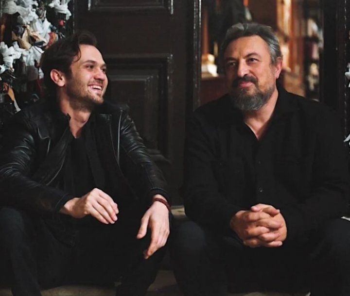 borboleta_na14's tweet photo. #SofDev 🫶🏻🤏🏻😍
#ArasBulutİynemli #OnurŞaylak https://t.co/94N9knrB4I