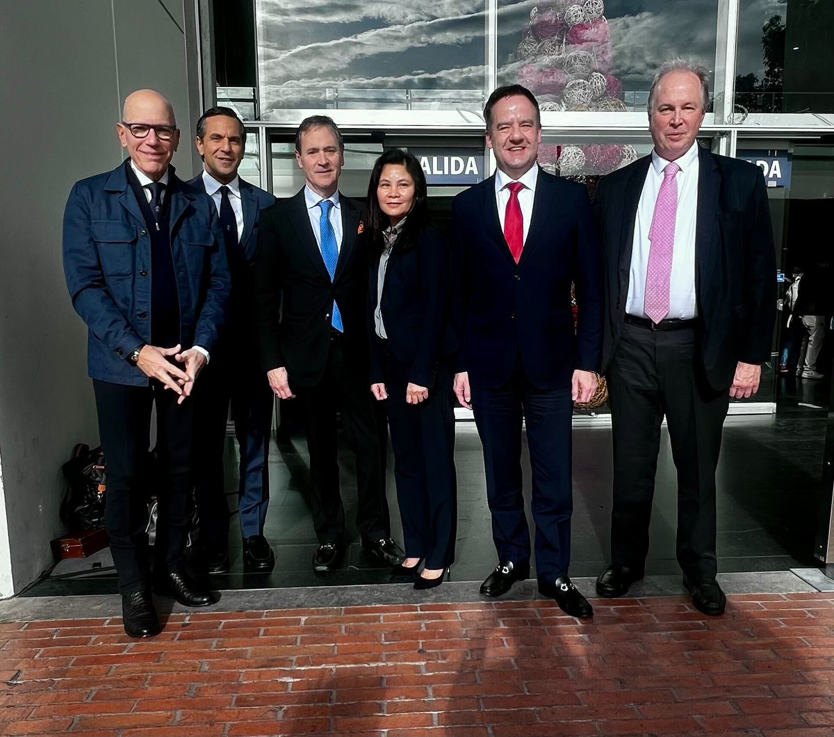 The AATS Foundation finished a 2-day hospital visit in Colombia, where we partnered with <a href="/EdwardsLifesci/">Edwards Lifesciences</a> Foundation (as part of its Every Heartbeat Matters initiative) &amp; hosted 6 valve repair surgeries. Attendees gained invaluable knowledge from leading experts in the field.