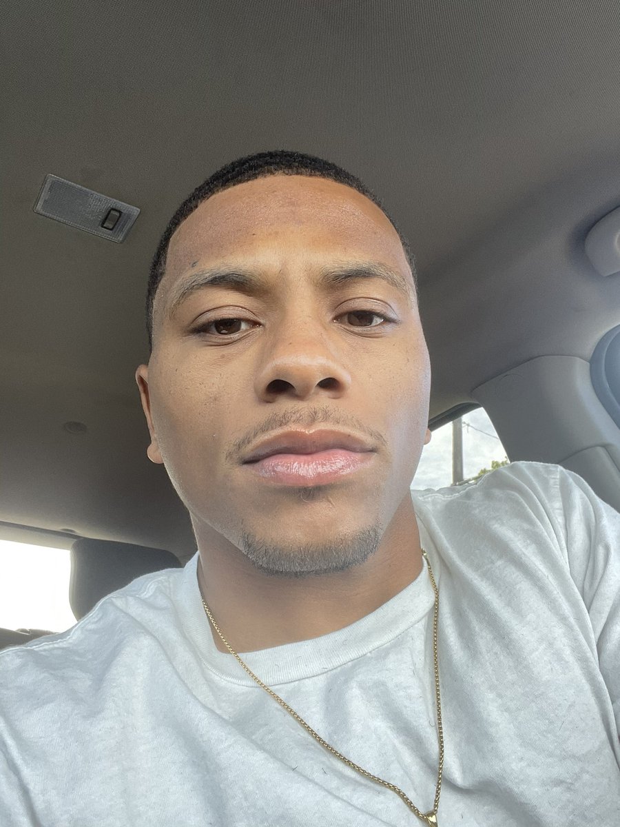 thekjones's tweet photo. fresh out https://t.co/seFuYRKxuD
