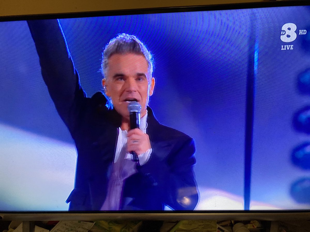 mat300m's tweet image. ROBBIE WILLIAMS IL RE DELLA MUSICA MONDIALEEEEEEE 😍😍😍😍😍😍🤩🤩🤩🤩🤩🤩🤩🤩🤩
#Xfactor2024 #XF24 ❤️❤️❤️❤️