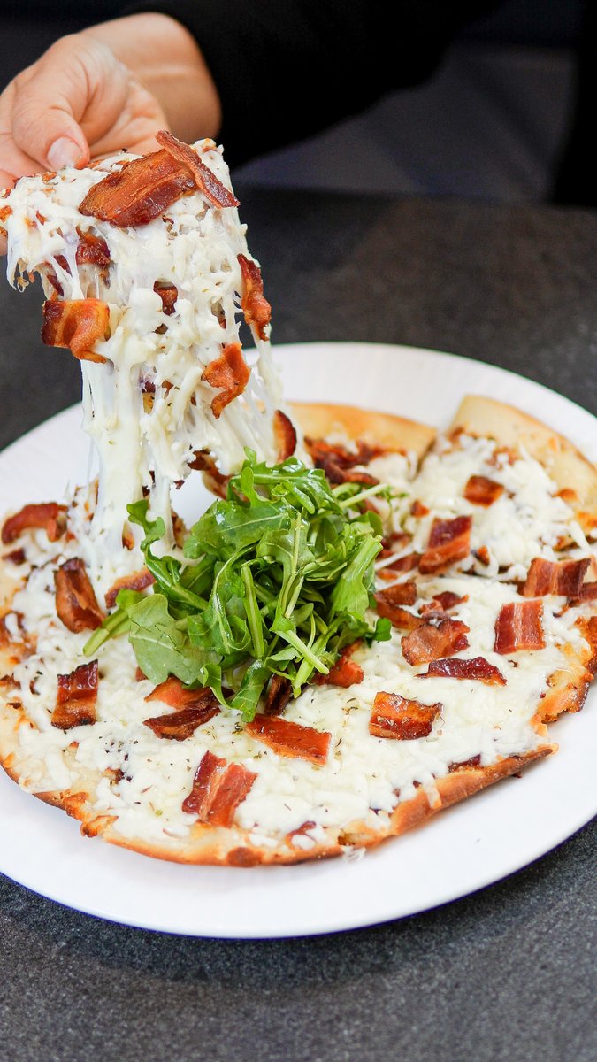 Whether it's a grab and go smoothie, or lunch and a cocktail. Watercraft has exactly what you need to turn your good day into a great one.