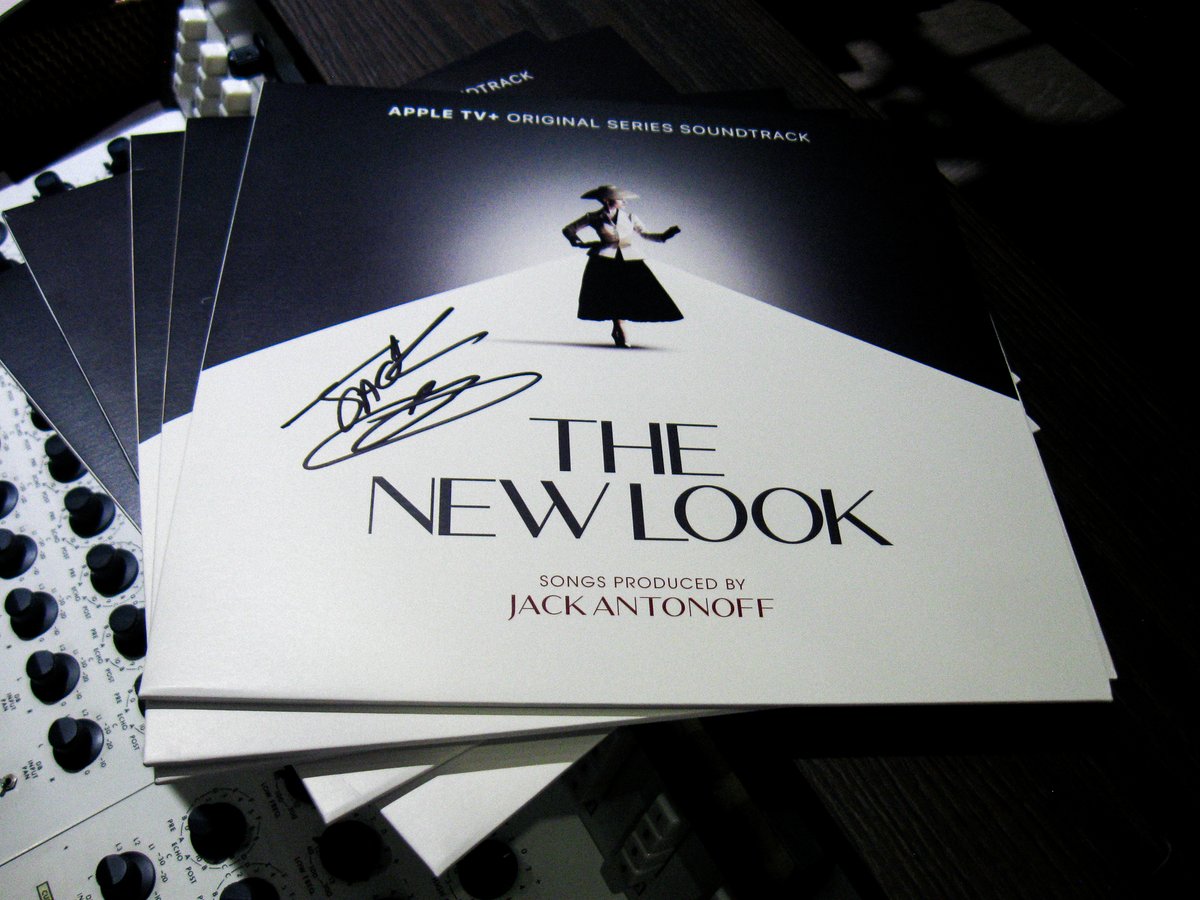 sotclabel's tweet image. Sign up for the Shadow of the City mailing list by 11:59 pm PT on Sunday December 8th to win a personalized copy of ‘The New Look’ Soundtrack vinyl signed by @jackantonoff.
Winners will be notified via email on Monday December 9th. @DirtyHit
shadowofthecitylabel.com