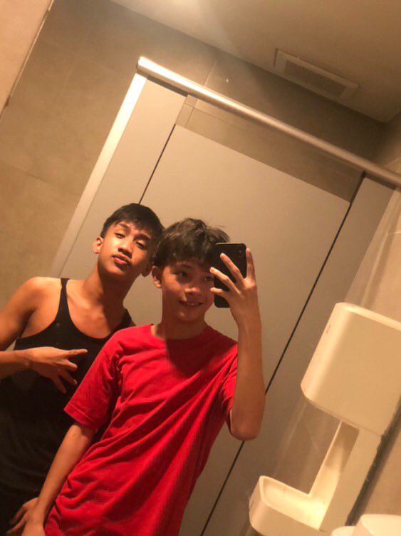 neryaj1111's tweet photo. ❤️? @xoicy17 https://t.co/26lYfiaJ1u