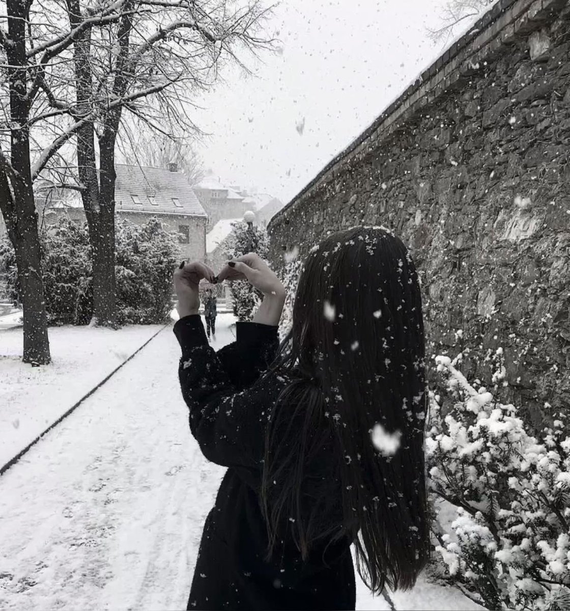 Bloody0bsessi0n's tweet image. ˚｡⋆❆⋆｡˚𝒲𝒾𝓃𝓉𝑒𝓇 𝒜𝓇𝒸 𝒢𝒞₊˚｡⋆❆⋆｡˚
Semi Strict Gc! ❆ #edtwt 

-Must do weigh-ins every Saturday. 
-Must be active (obvs)
-Must lose 5lbs by Christmas!
-Will have meanspo and motivation!
-Tell gc everything you eiad even if you binge(optional)

♡/ ↻ to be added!