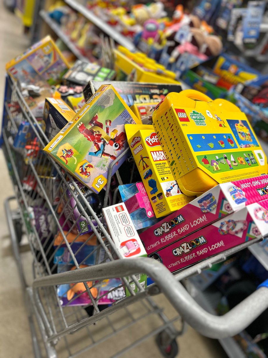 TOCNewEngland's tweet photo. ✨🎁 A HUGE Thank You to the team at Today's Collision! 🎁✨

We are incredibly grateful to our amazing partner, @todayscollision, for their generous donation to support our upcoming Toys for Tots drive + Tesla Light Show.

Join us for the show on Dec 8th!

Event details below. https://t.co/OgePiC5jtj