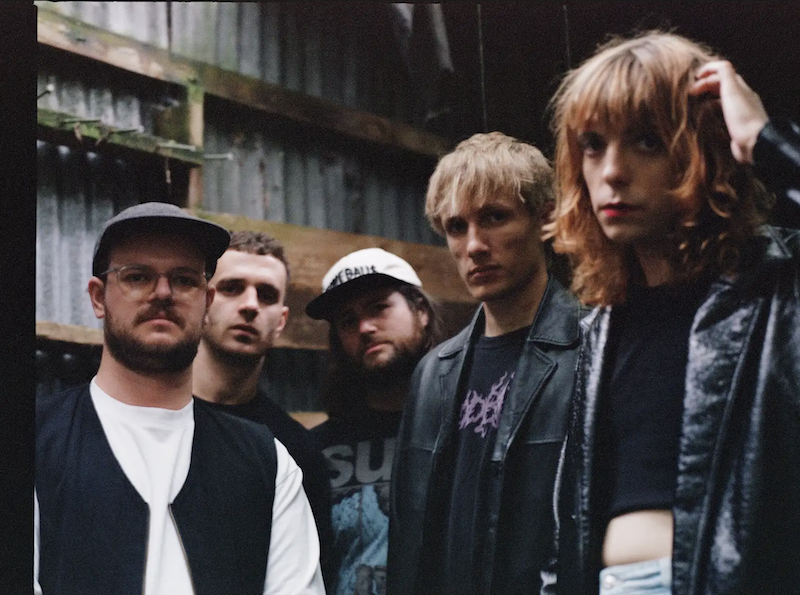 .<a href="/ditzband/">DITZ</a> release new single, 'Taxi Man'

soundspheremag.com/news/ditz-rele…