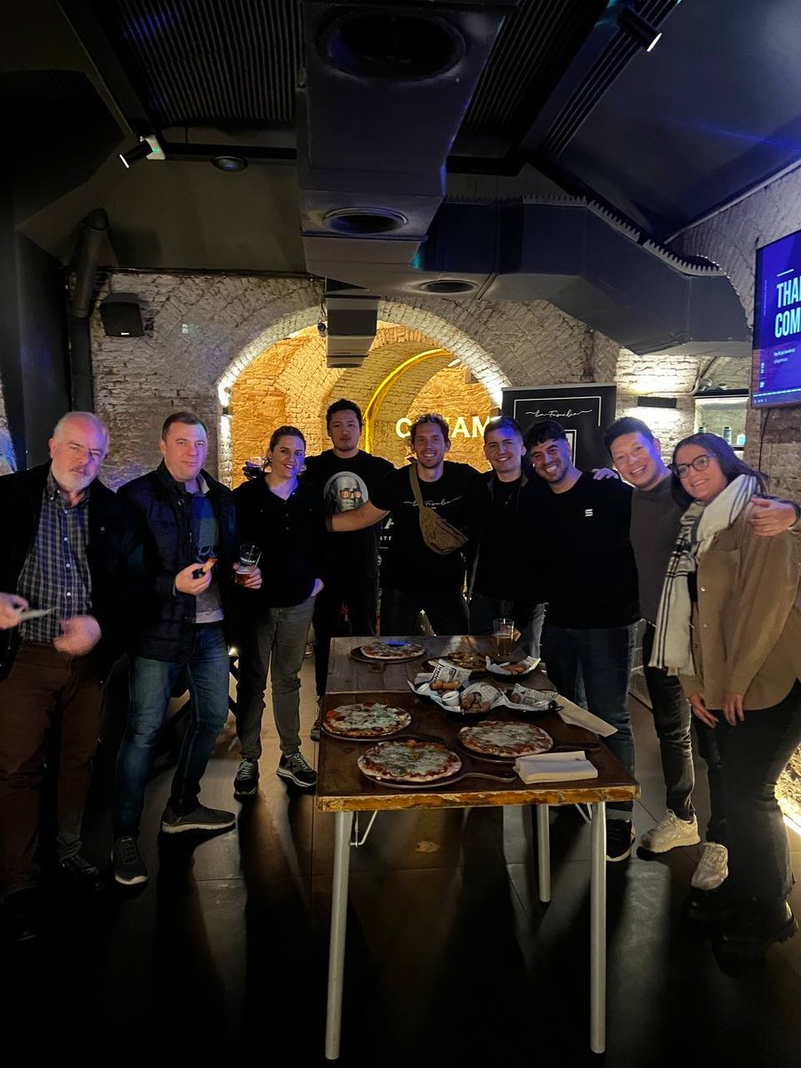 La Familia tweet media