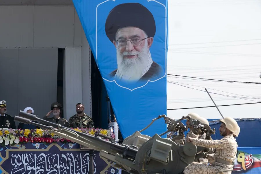 all_israel_news's tweet image. A revolutionary embarrassment: How Iran flew too close to the sun 
𝐀𝐍𝐀𝐋𝐘𝐒𝐈𝐒 ow.ly/mRZ0105QOHl

 #Iran #ProxyWarfare #MiddleEast#Geopolitics #IranInfluence #RegionalPower #PoliticalAnalysis