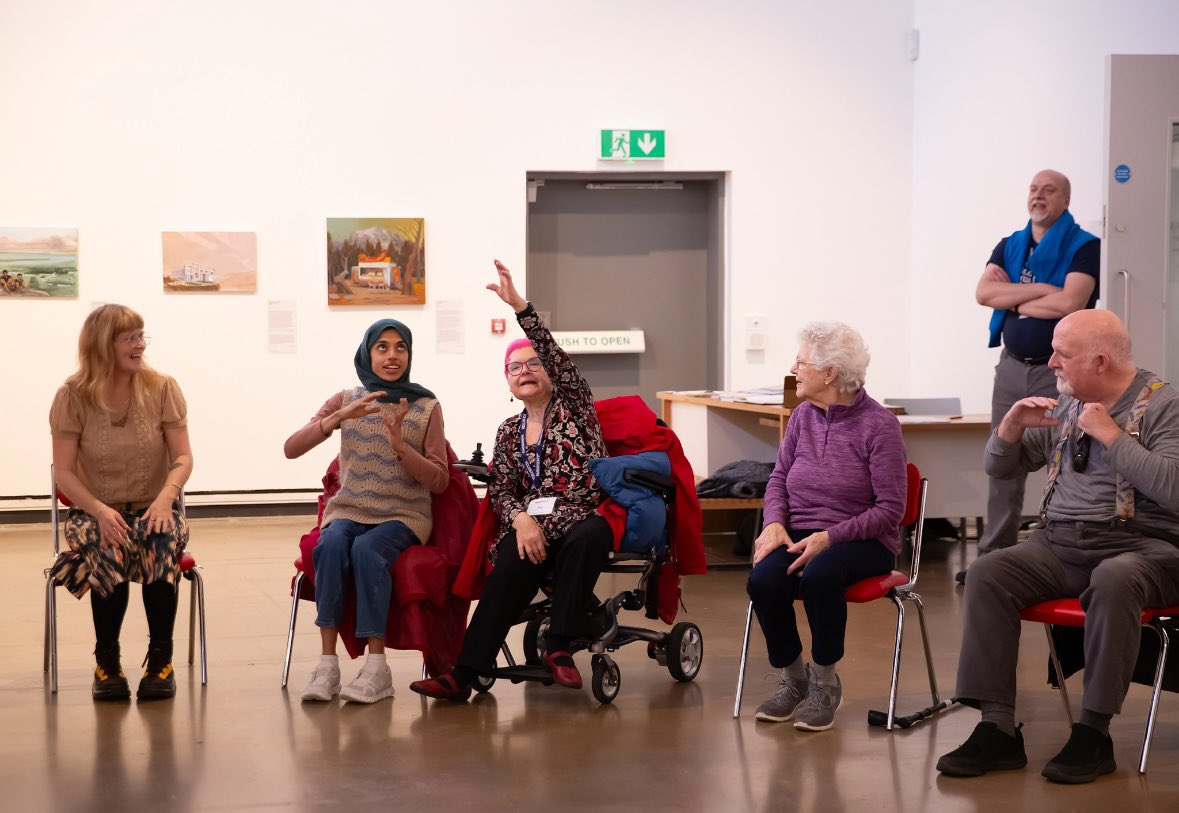 virtualmotiondance (@vmdanceuk) on Twitter photo I want to pay tribute to Pat Loft, a dance artist/participant and leader of <a href="/ParkinsonsUK/">Parkinson's UK</a>
Oadby. Pat attended my dance sessions with her husband Ian & supported our project . We will miss her immensely! 💕💃🙏🏻 <a href="/salliewocha/">Sallie Varnam</a> <a href="/PeopleDancingUK/">People Dancing</a> credit Rachel Cherry <a href="/AttenboroughAC/">Attenborough Arts Centre</a> I want to pay tribute to Pat Loft, a dance artist/participant and leader of <a href="/ParkinsonsUK/">Parkinson's UK</a>
Oadby. Pat attended my dance sessions with her husband Ian & supported our project . We will miss her immensely! 💕💃🙏🏻 <a href="/salliewocha/">Sallie Varnam</a> <a href="/PeopleDancingUK/">People Dancing</a> credit Rachel Cherry <a href="/AttenboroughAC/">Attenborough Arts Centre</a>