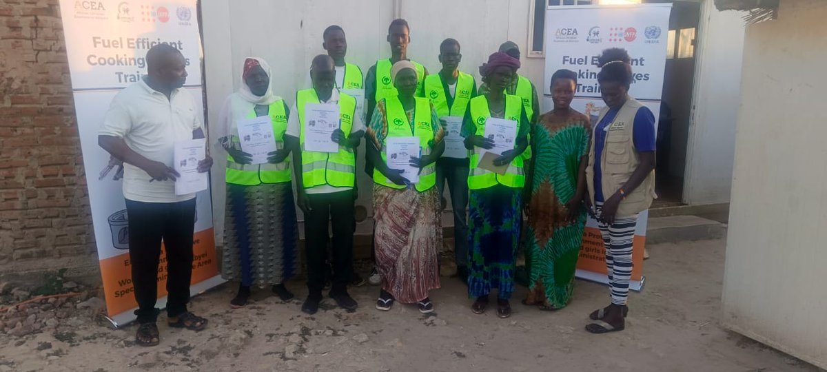 AceaSouthSudan's tweet image. Under @AbyeiJointProgram, @UNFPASouthSudan 
set to support 600 women with local production and utilization of fuel-efficient stoves in #Abyei to reduce the risk of gender-based violence (GBV) that occurs during the process of collecting firewood. #Provideskills &amp;amp; #KnowledgeBase