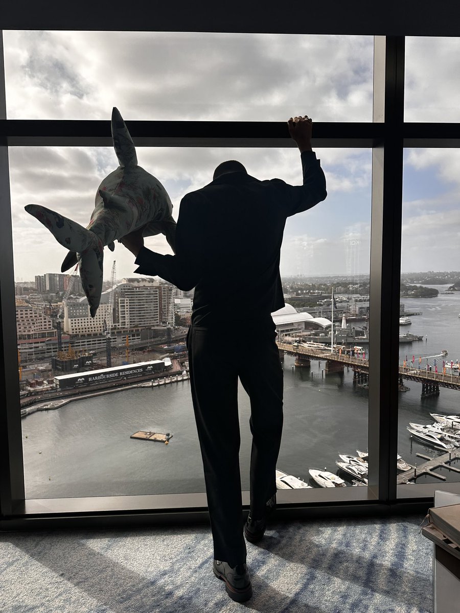 oneruel's tweet photo. man of the year for @GQAustralia!! feeling blessed (I didn’t win) https://t.co/6BsPcOSvdJ