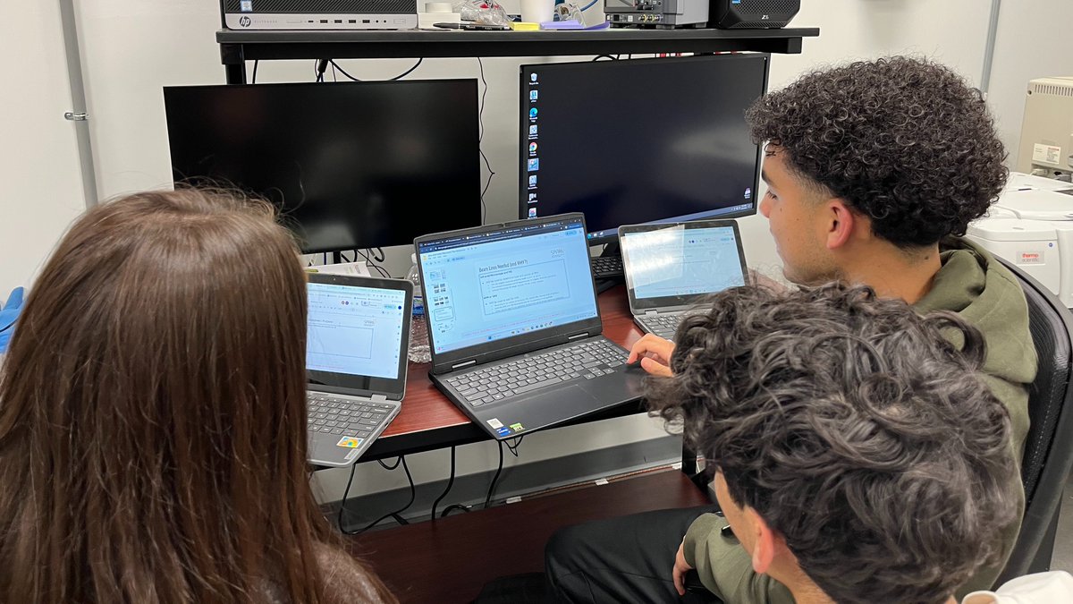 Our Science Research students were hard at work today  at the <a href="/BrookhavenLab/">Brookhaven Lab</a> FIS beamline. Thank you to the SPARK program for a great first beamline day!
<a href="/BethpageUFSD/">BethpageUFSD</a>