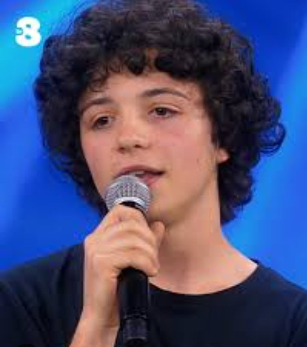 rostokkio's tweet photo. Lorenzo #Salvetti ha un bel timbro. Da grande farà il notaio.
#XF2024 #XFactor https://t.co/CVU4sGH5cF