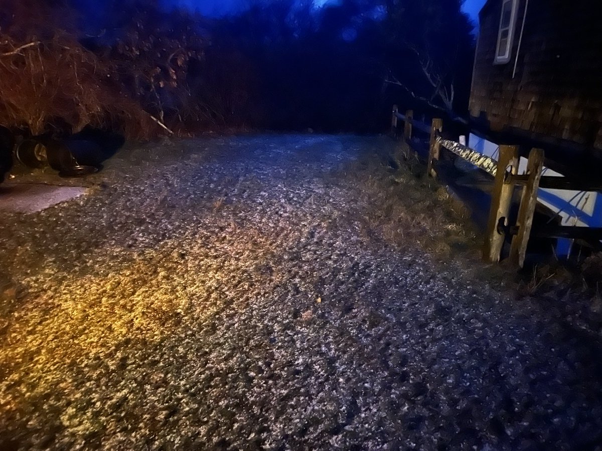 Coating on Nantucket   East end in Wauwinet. 
<a href="/capecodweather/">Phil Burt - CapeCodWeather.Net ⛈️❄️🌪️🌬️🌊</a> <a href="/NWSBoston/">NWS Boston</a>