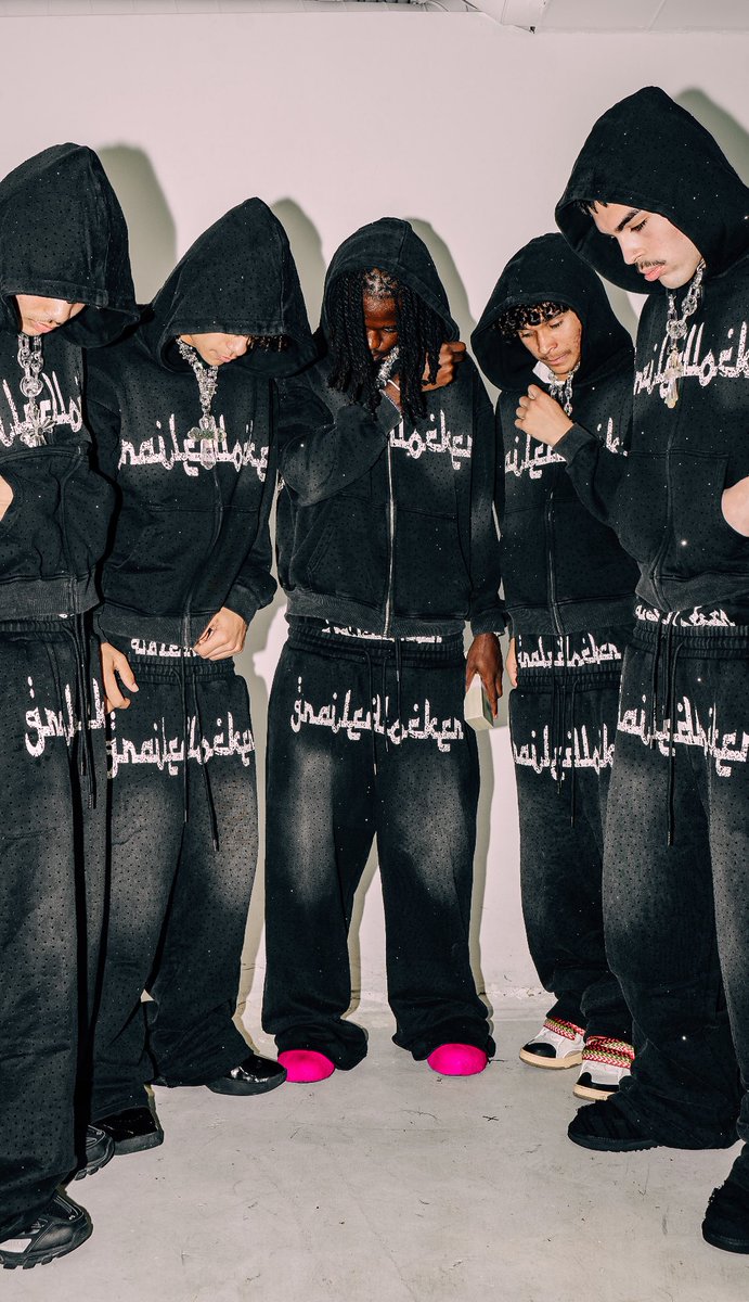 Director Drew ✰ tweet media