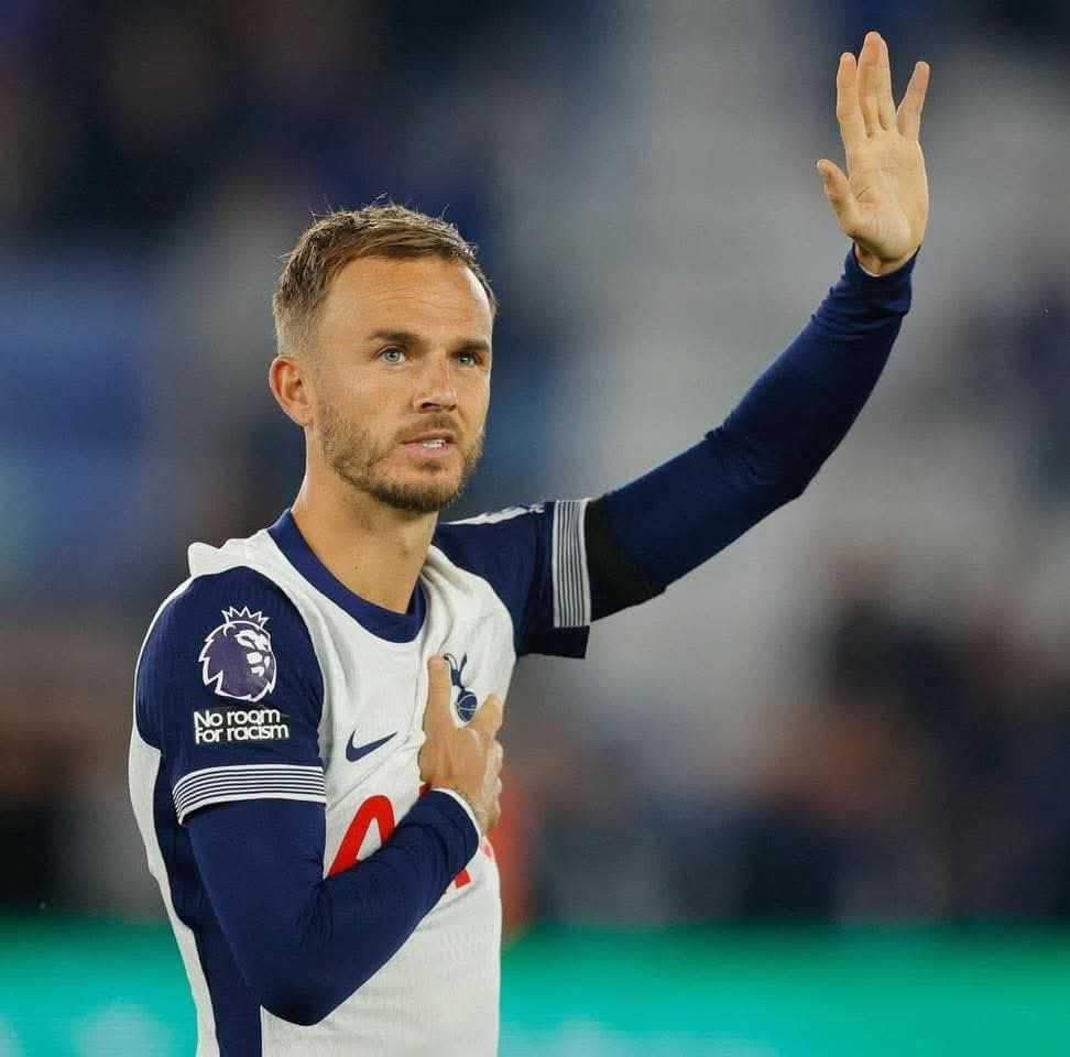 piesportsbooze's tweet image. Maddison: "My dream is to win many trophies at Tottenham like Harry Kane."

Interviewer: "Did Harry win any trophies with Tottenham?"

Maddison: "No. He dreamed of it too!"