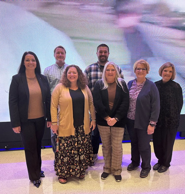 marion_wv's tweet photo. Turn It Up! at the ACTE Career Tech national conference with learning about preparing today's schools for tomorrow's workforce, including simulations, scenarios, drones, business collaborations, and engaging hands-on project based real-world strategies and best practices. https://t.co/VopjiNdWCE