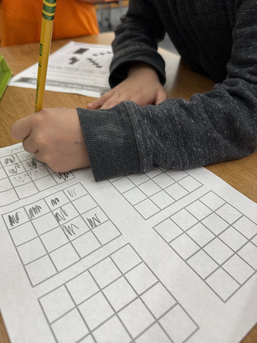 BrickLovesBooks's tweet image. Today in the media center: 3rd graders tackled Ozobot challenges, bringing coding to life with creativity& precision! 2nd graders explored unplugged graph paper coding, sharpening focus & problem-solving skills. Proud of these future innovators! 🤖 #STEM #CodingSkills #ConnMagnet