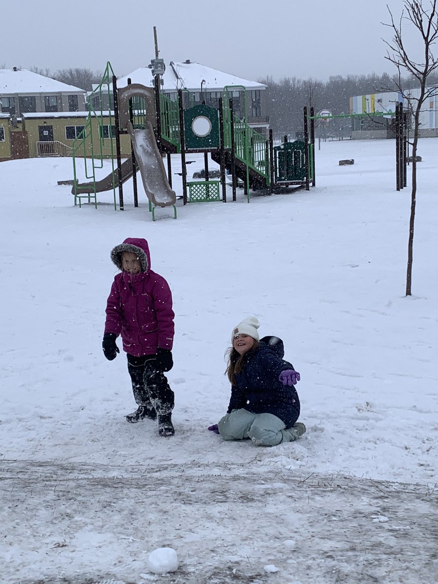 _mrslines tweet picture