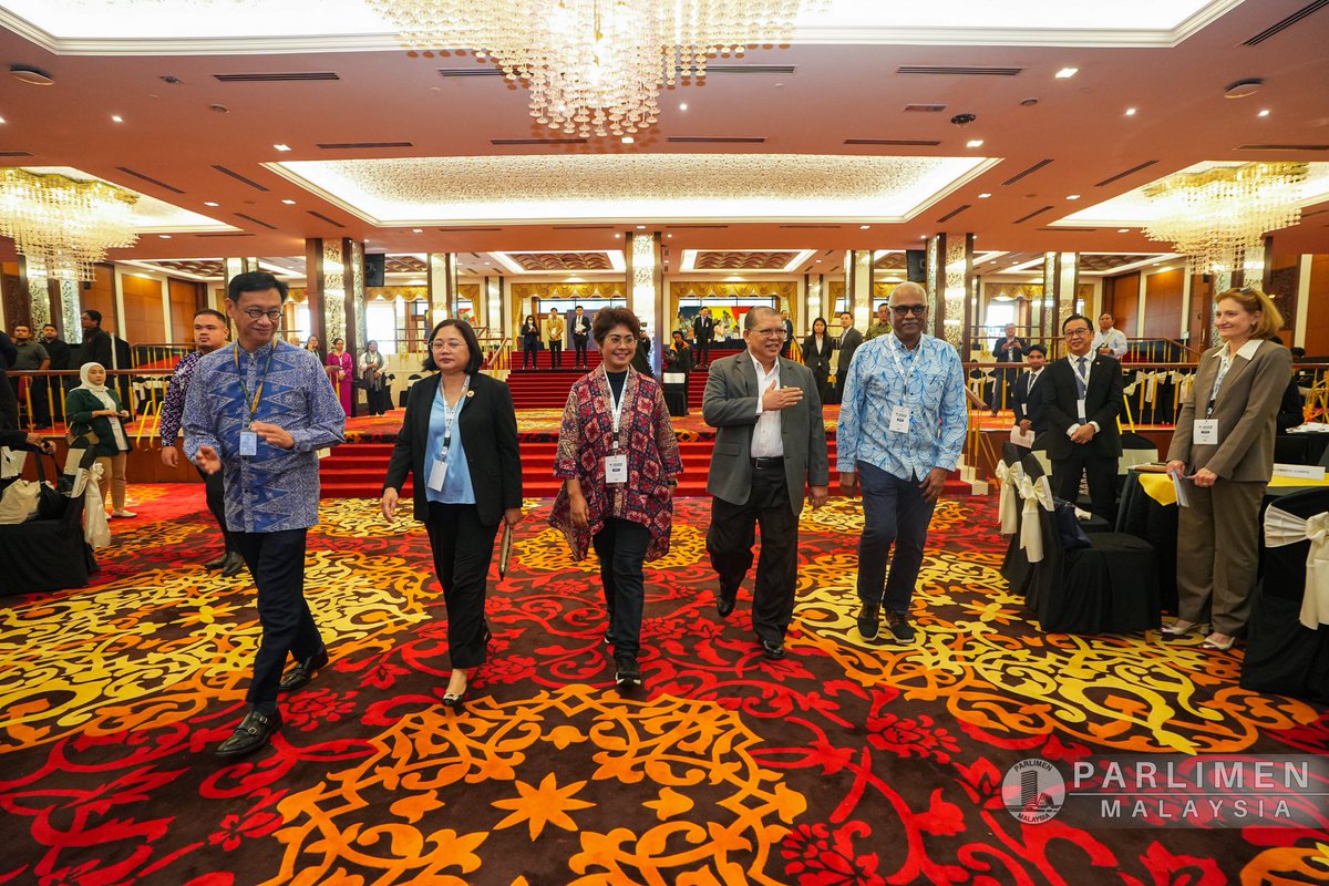 ASEANMP's tweet photo. In the face of growing threats to democracy and human rights in Southeast Asia, the work of APHR and the solidarity strengthened through transnational collaboration among rights-focused parliamentarians continues to foster.
#APHR #MembersForum https://t.co/k1WffR8zAB