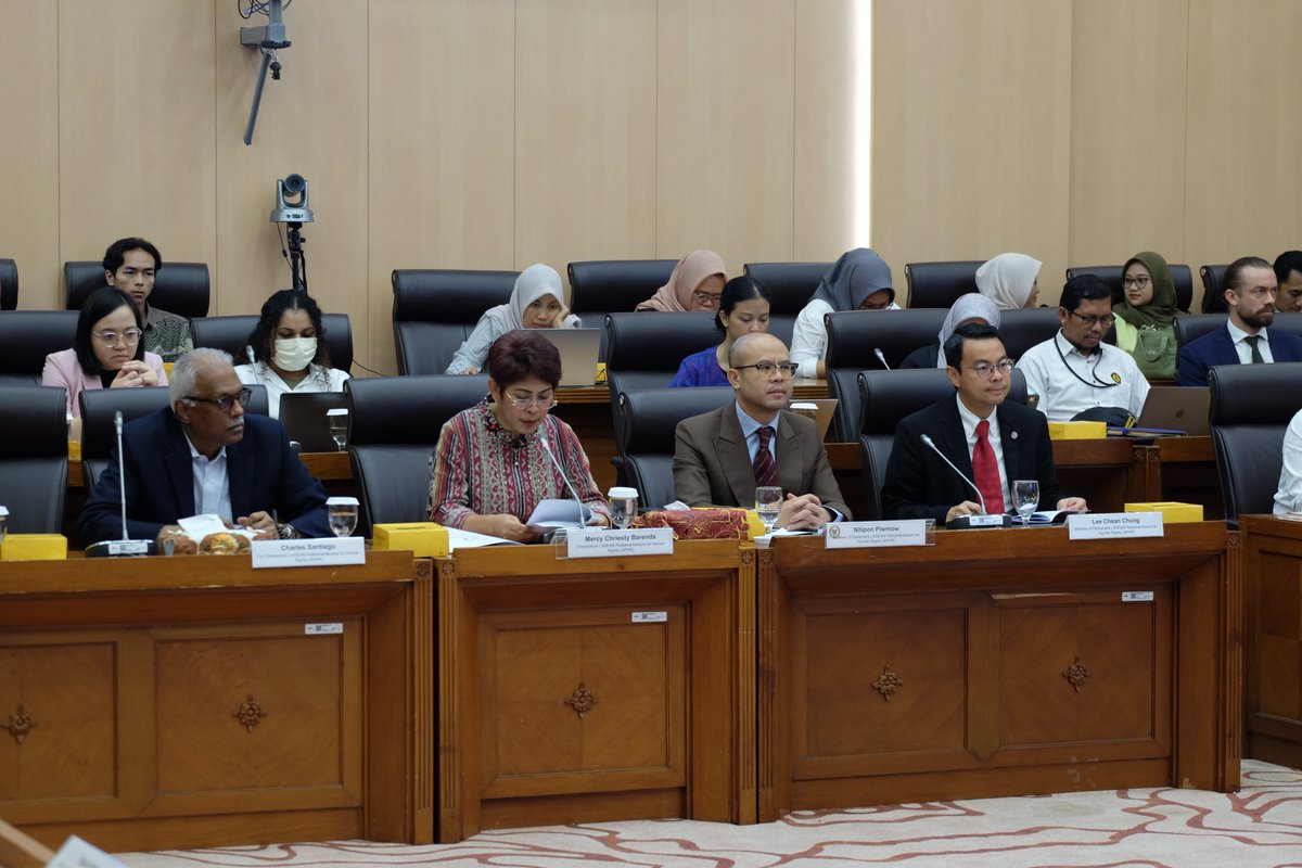 ASEANMP's tweet photo. In the face of growing threats to democracy and human rights in Southeast Asia, the work of APHR and the solidarity strengthened through transnational collaboration among rights-focused parliamentarians continues to foster.
#APHR #MembersForum https://t.co/k1WffR8zAB
