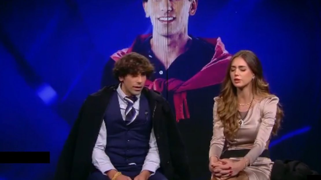 LO REVENTADA QUE ESTÁ CON LA SALVACIÓN DE OSCAR

ES QUE TENEMOS QUE HACERLO GANADOR EN SU CARA POR FAVOR 

OSCAR GANADOR
 #GHGala14