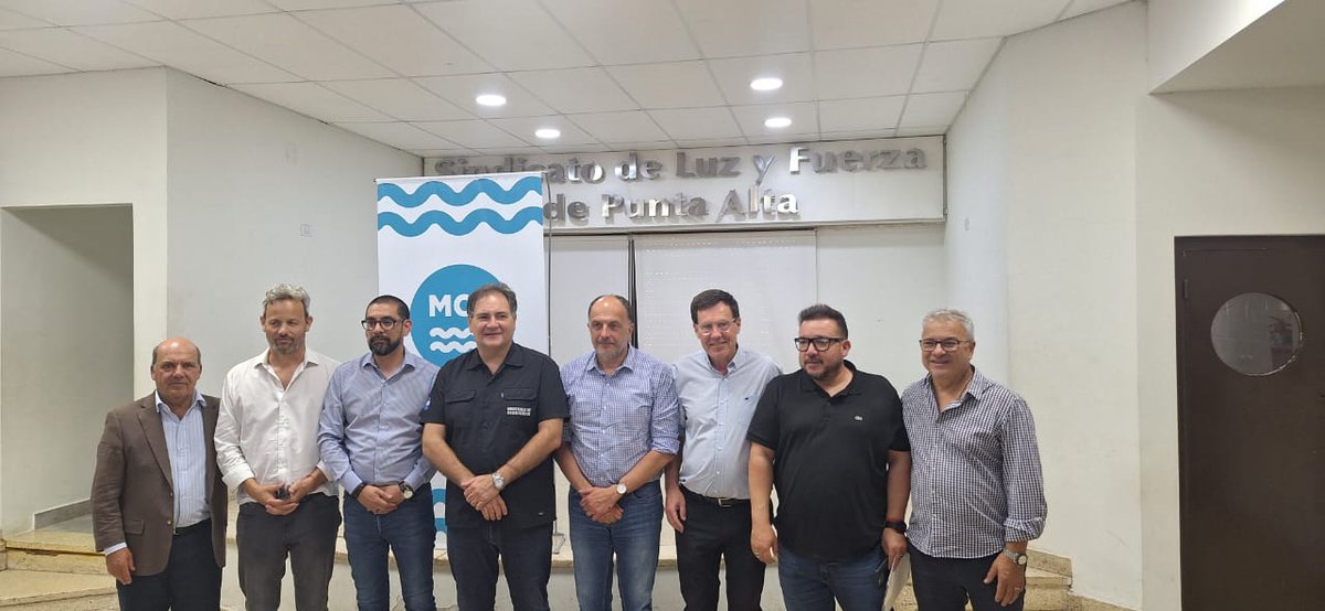 pablogarate's tweet photo. Hoy en #PuntaAlta los intendentes de la Región nos reunimos con @JaviAlonsook , @FedesMontero , @elgrancai , @eraparicio y los Jefes de @PoliciaPBA para diagramar el #OperativoSol de la temporada de Verano en nuestros destinos turísticos y la Agenda de Seguridad para 2025.
#CuidarALosVecinos
#SeguridadCiudadana