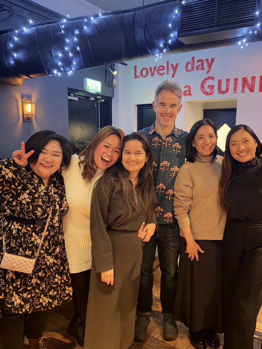 Its_Jea's tweet photo. Attended H&amp;N Christmas Party with Mr Stimpson our lovely ENT surgeon💖 https://t.co/dJnPkbCdtQ