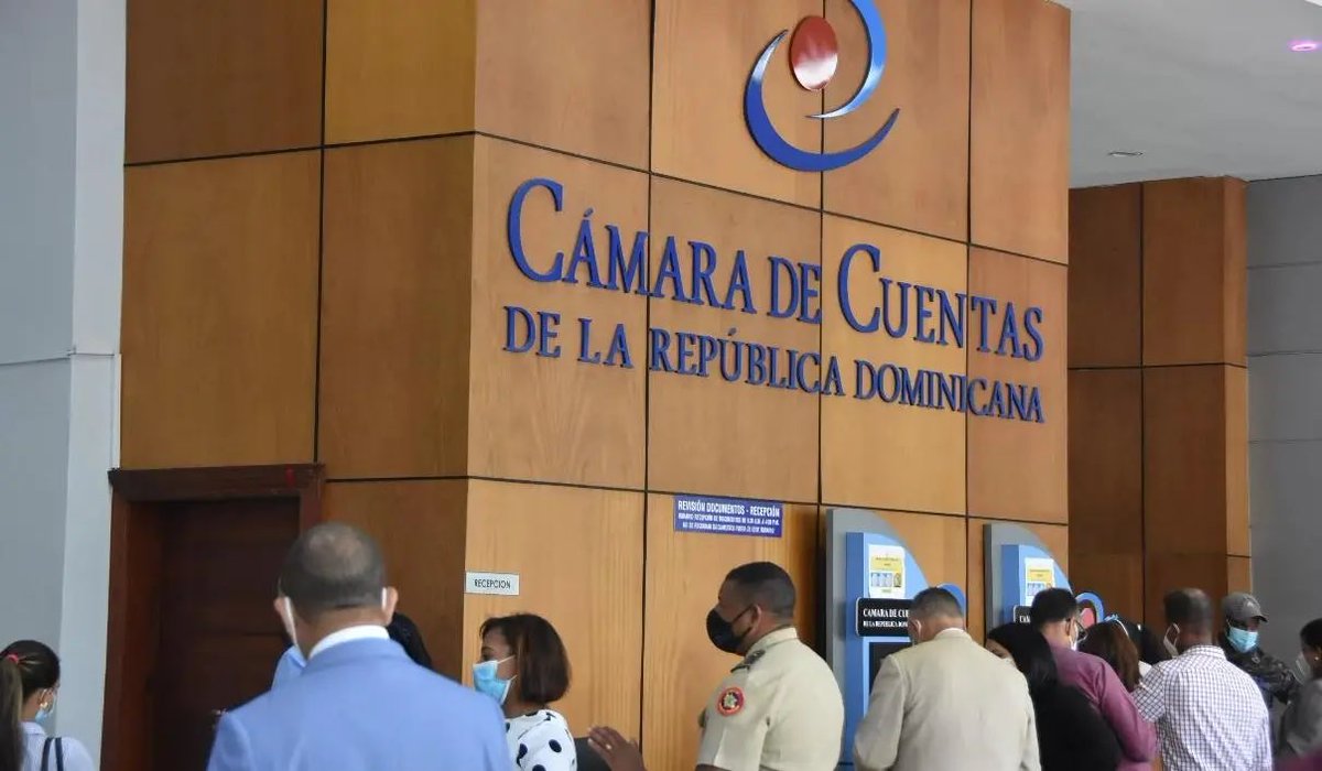 Concluyó el plazo para postularse a la Cámara de Cuentas 234 inscritos en la <a href="/DiputadosRD/">Cámara de Diputados de la República Dominicana</a> 

Las entrevistas iniciarán el próximo lunes 9 diciembre a las 8:30 am y serán transmitidas por redes de Cámara de Diputados.