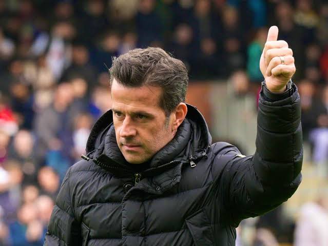 Trsfooty's tweet photo. 🚨🚨| Marco Silva: This evening we played with Alex Iwobi in a different position, he’s an offensive player and did an amazing job this evening. These players deserve respect, they’re doing so well.
#EPL // #FFC // #FULBHA // #BHAFC // #FULBRI https://t.co/uac6kscTpN