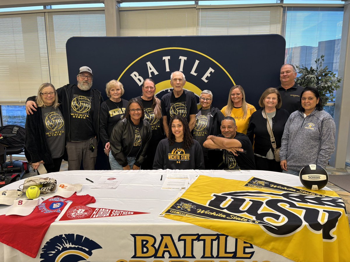 JWeitkemper1's tweet photo. Thank you to everyone that came out to celebrate with me. Your continued support means so much to me! I cannot wait to continue my athletic and academic career at WSU 🖤🏐💛

@GoShockersVB @GoShockers @BattleAthletics https://t.co/h8JzJIL1FS