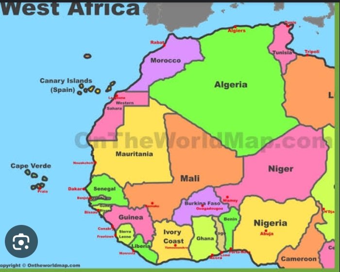 OnyiweWilliams's tweet photo. Why is no Prophet or soothsayer
Saying anything about 🇬🇭 election.
Is this racism or ..........? https://t.co/krMRnh5NfW