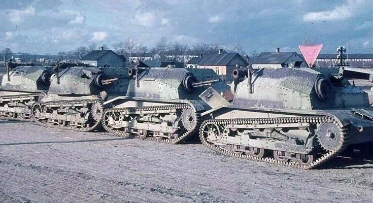 BalcerekJozef's tweet image. Tankietki #TKS , #Modlin 1939 
Już przechwycone przez Niemców.