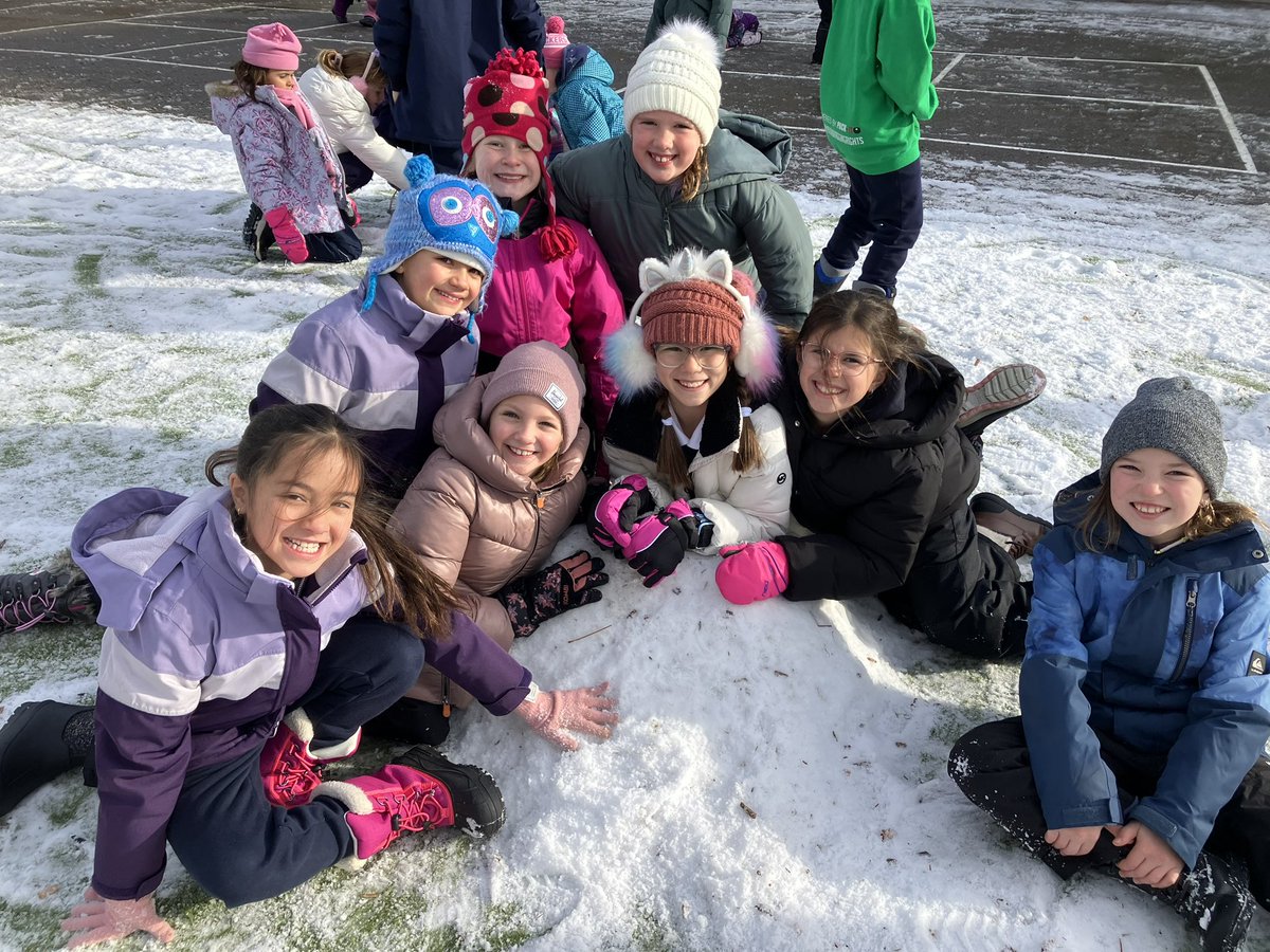 StAnselm_TCDSB's tweet photo. Snow’s here, kids cheer, it’s pure delight,
But snowballs? Nope, that’s not right!
Build, slide, have all the fun,
Just don’t wreck what others have done.
Enjoy the show, friends! And remember our St. A’s #SnowSmart rules!
@tcdsb @floracifelli @kennedyTCDSB https://t.co/kZ5Fue11dT
