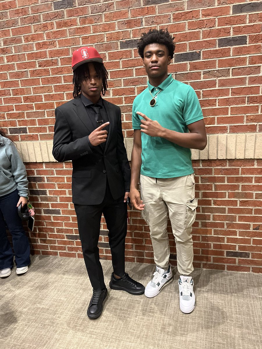 Ethan Hauser (Night-Train 🚊) tweet media